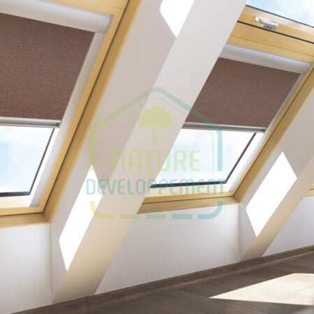 Store électrique occultant pour fenêtre Fakro ARF Z-WAVE couleur 256