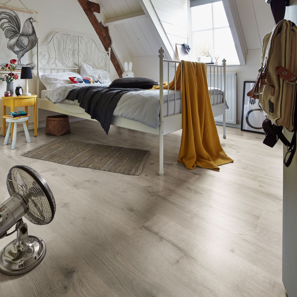 Sol stratifie décor bois, acoustique Meister LC 55 S