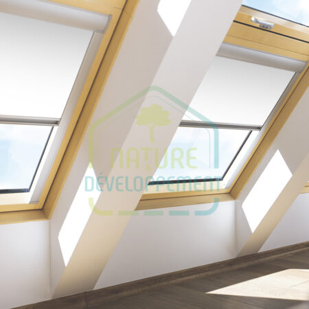 Store électrique occultant pour fenêtre Fakro ARF Z-WAVE couleur 255