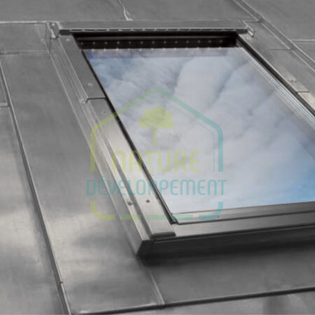 Raccord pour tôle en titane et zinc EEV adapté aux fenêtres de toit Fakro