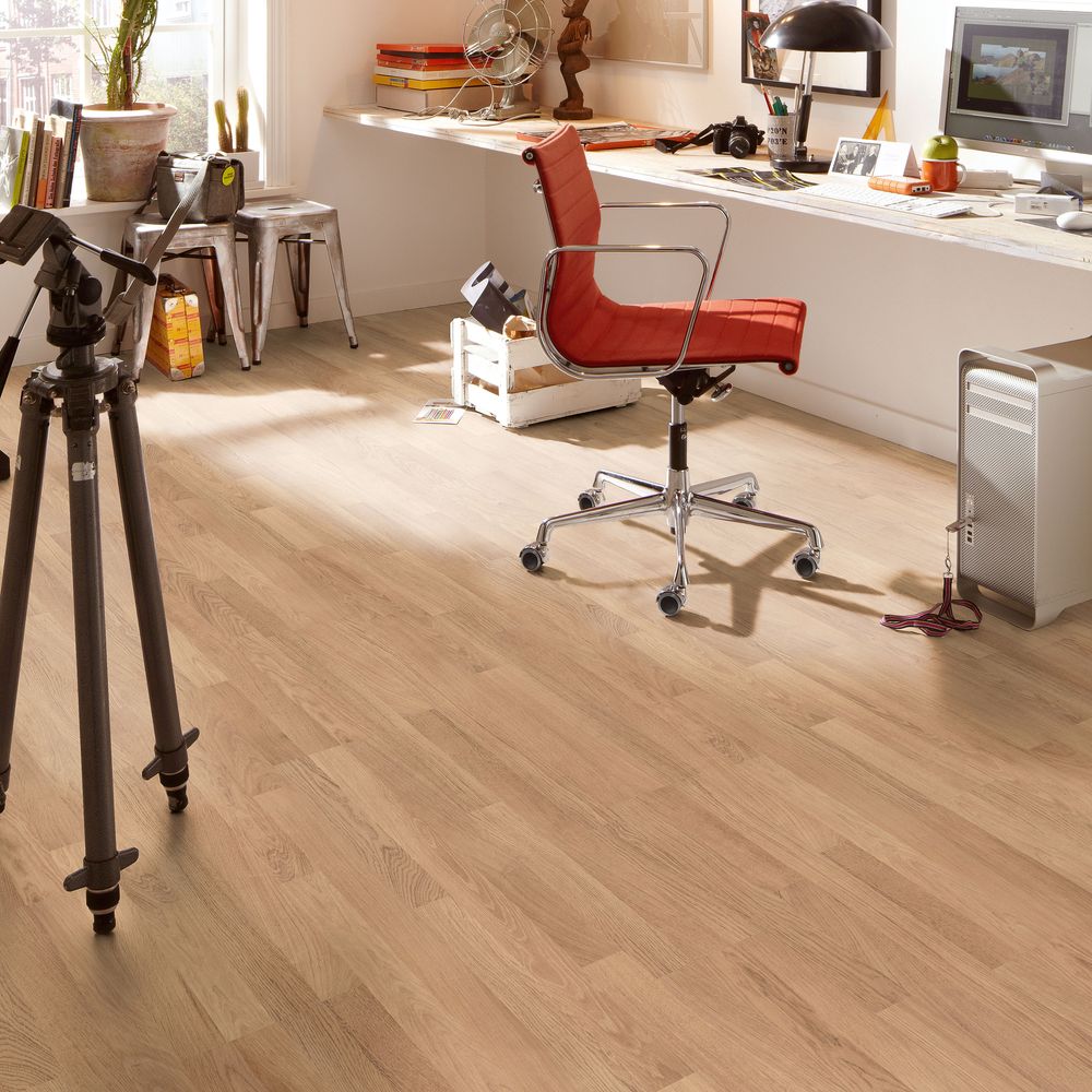 Sol stratifie décor bois, acoustique Meister LC 55 S